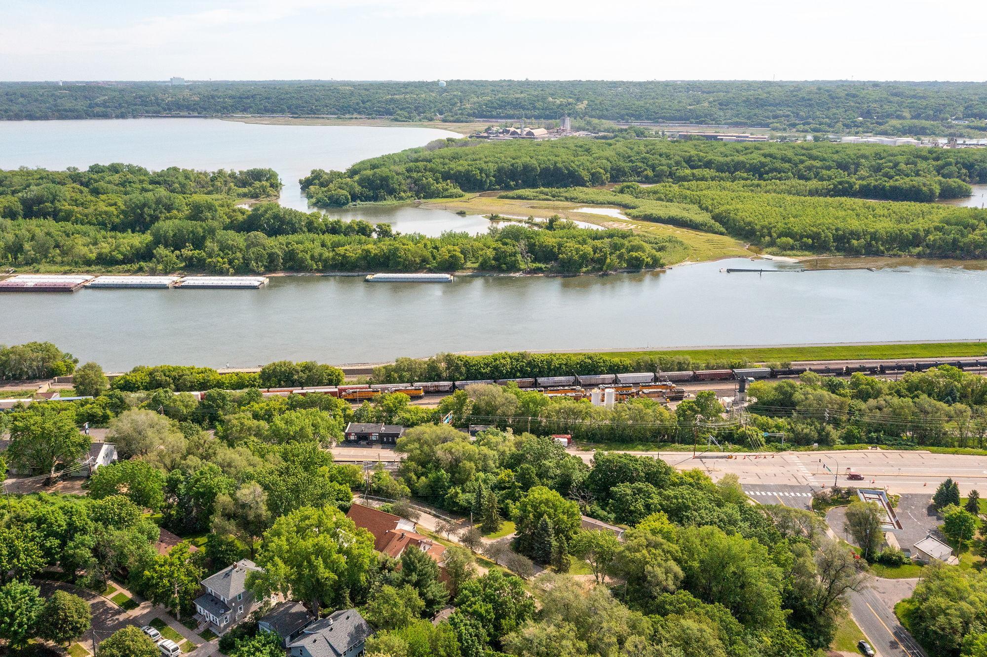 2nd image of 138 Dwane St, South Saint Paul, MN 55075 | MLS# 7028523