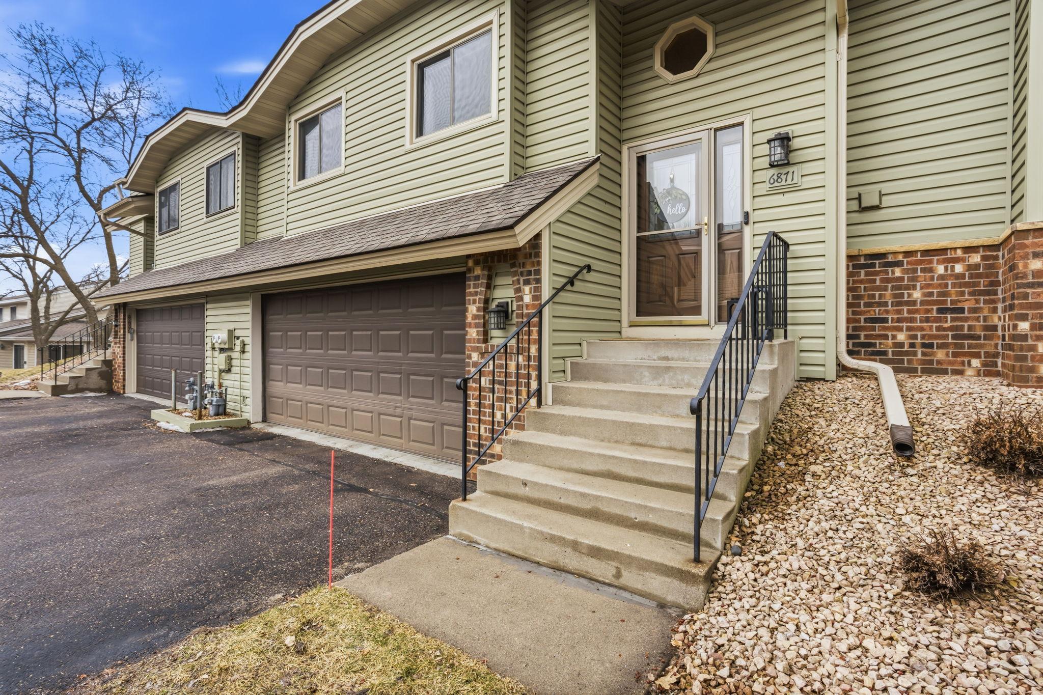 Homes for sale in Woodbury, MN | 6871 Sherwood Rd, Woodbury, MN 55125 | MLS# 7028632