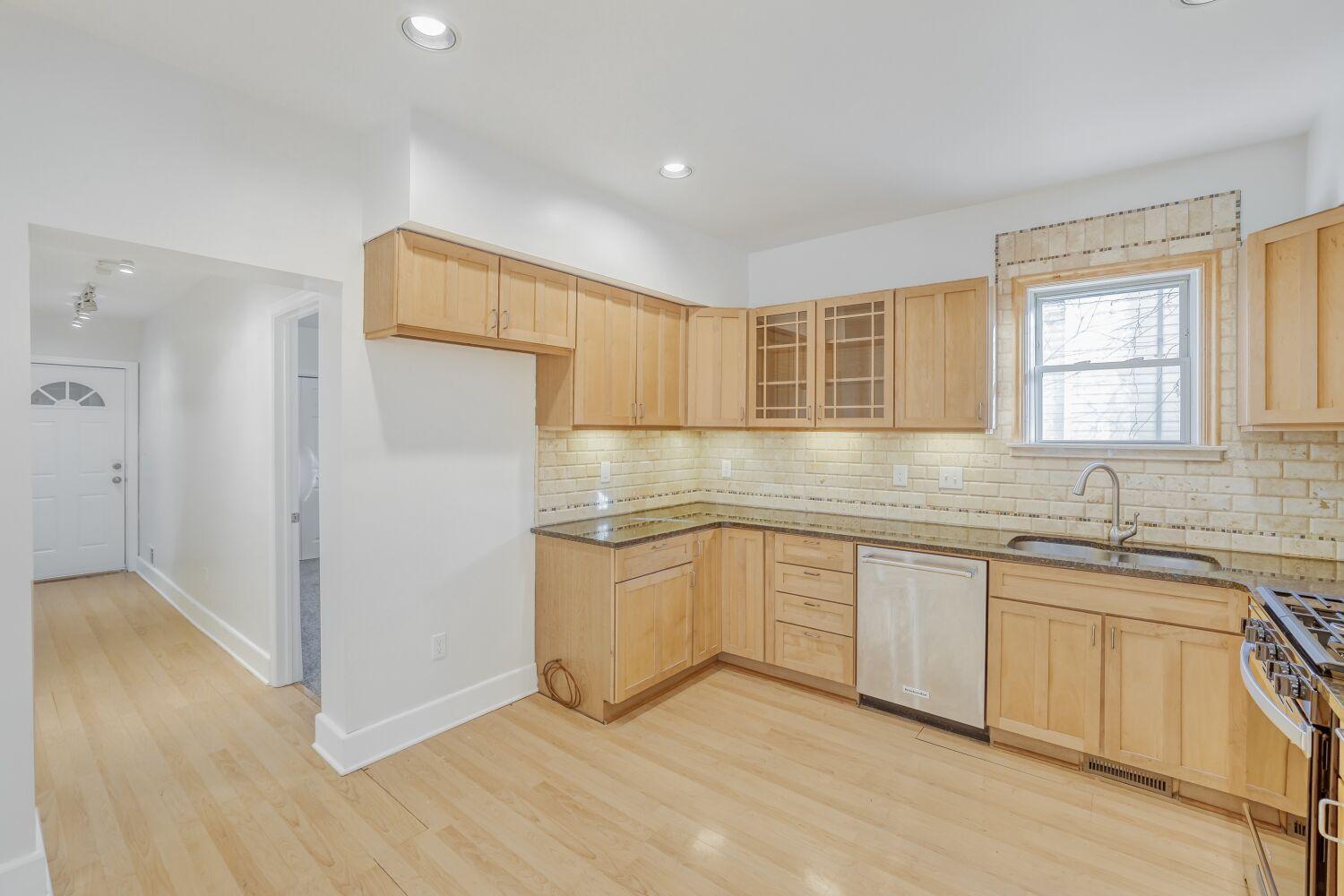 5th image of 3917 Garfield Ave, Minneapolis, MN 55409 | MLS# 7029062