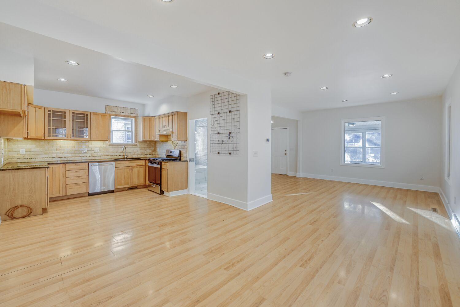 4th image of 3917 Garfield Ave, Minneapolis, MN 55409 | MLS# 7029062