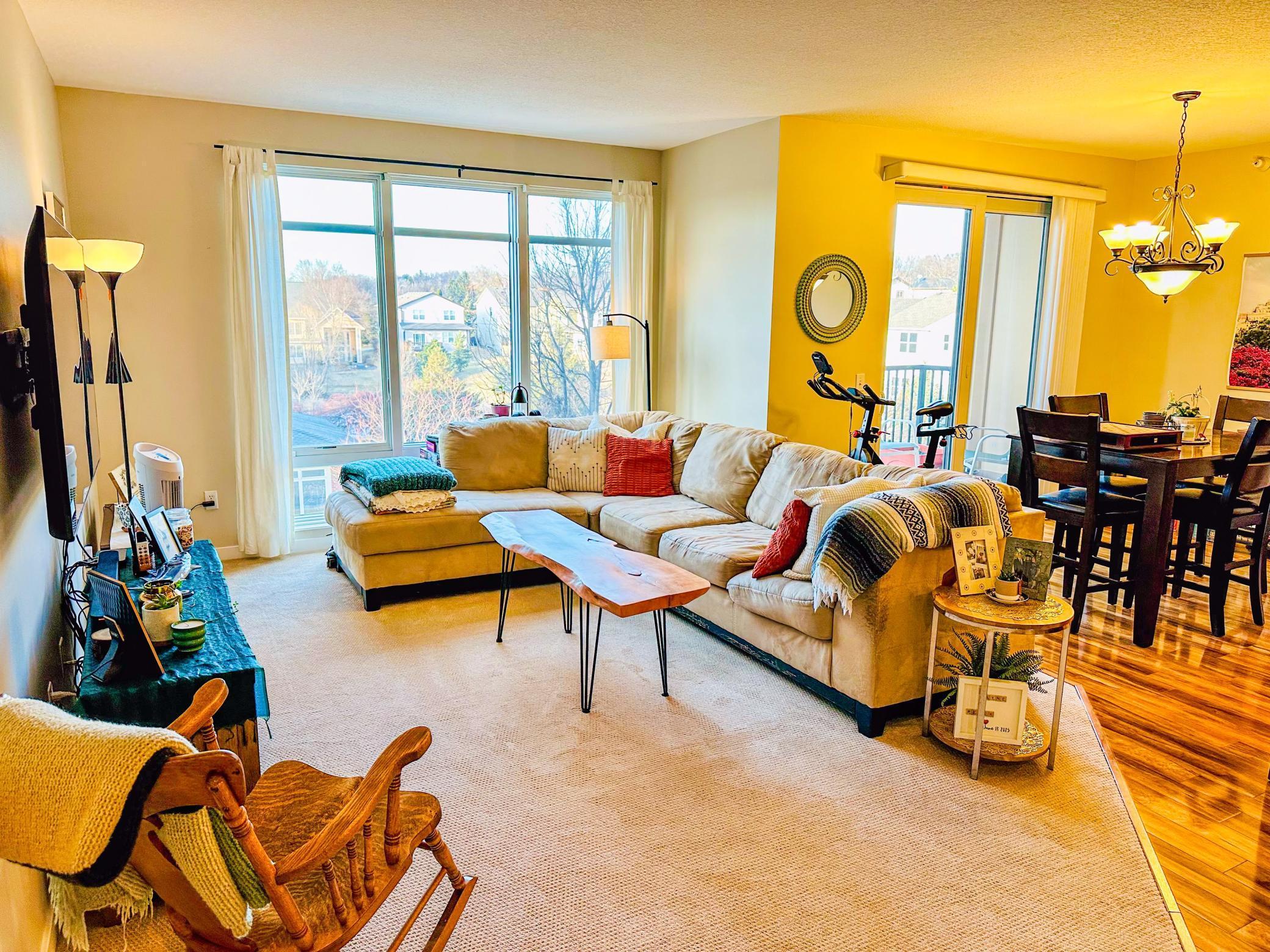 Homes for sale in Columbia Heights, MN | 1070 Grandview Ct Ne #304, Columbia Heights, MN 55421 | MLS# 7029423