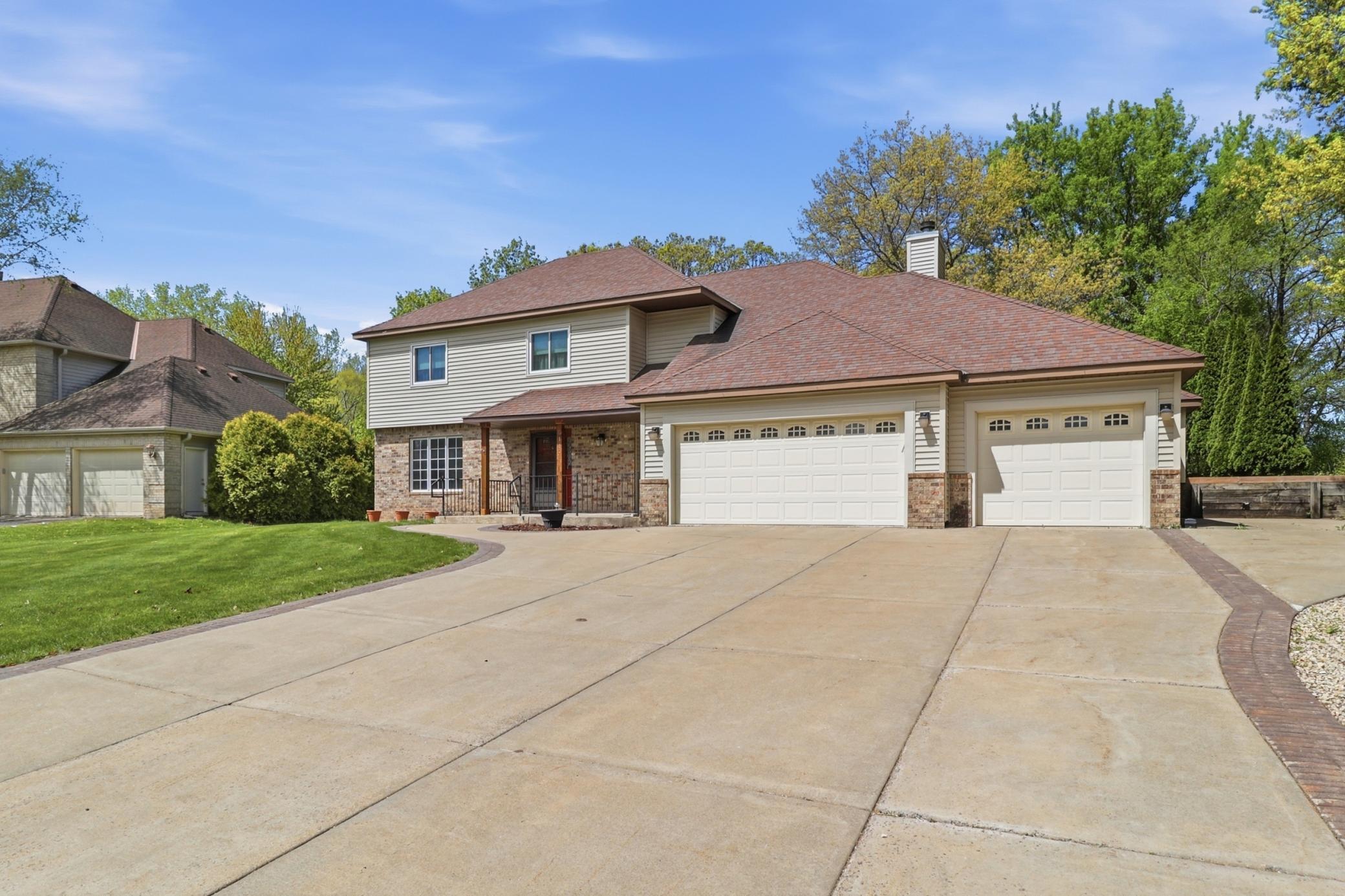 Homes for sale in Rosemount, MN | 13721 Danbury Path, Rosemount, MN 55068 | MLS# 7029480