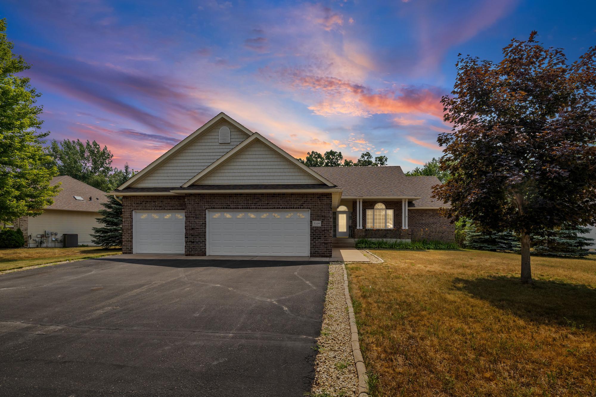 1st image of 5109 382nd Dr, North Branch, MN 55056 | MLS# 7029493