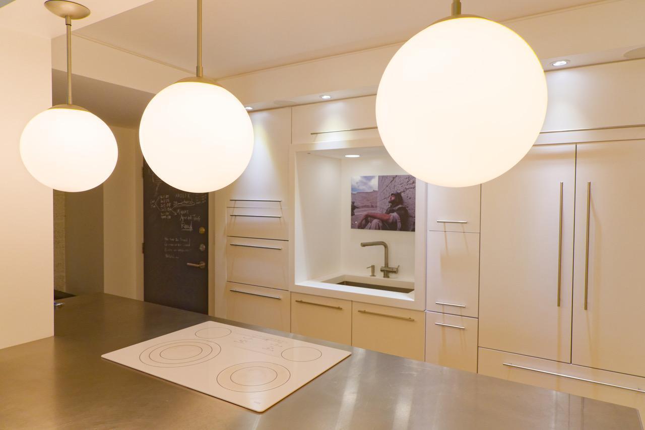 Homes for sale in Minneapolis, MN | 1225 Lasalle Ave #404, Minneapolis, MN 55403 | MLS# 7029637