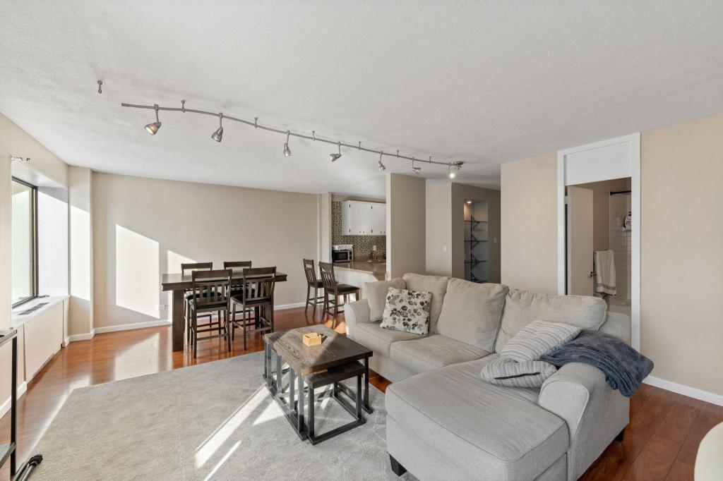 Homes for sale in Minneapolis, MN | 19 S 1St St #B1503, Minneapolis, MN 55401 | MLS# 7029882