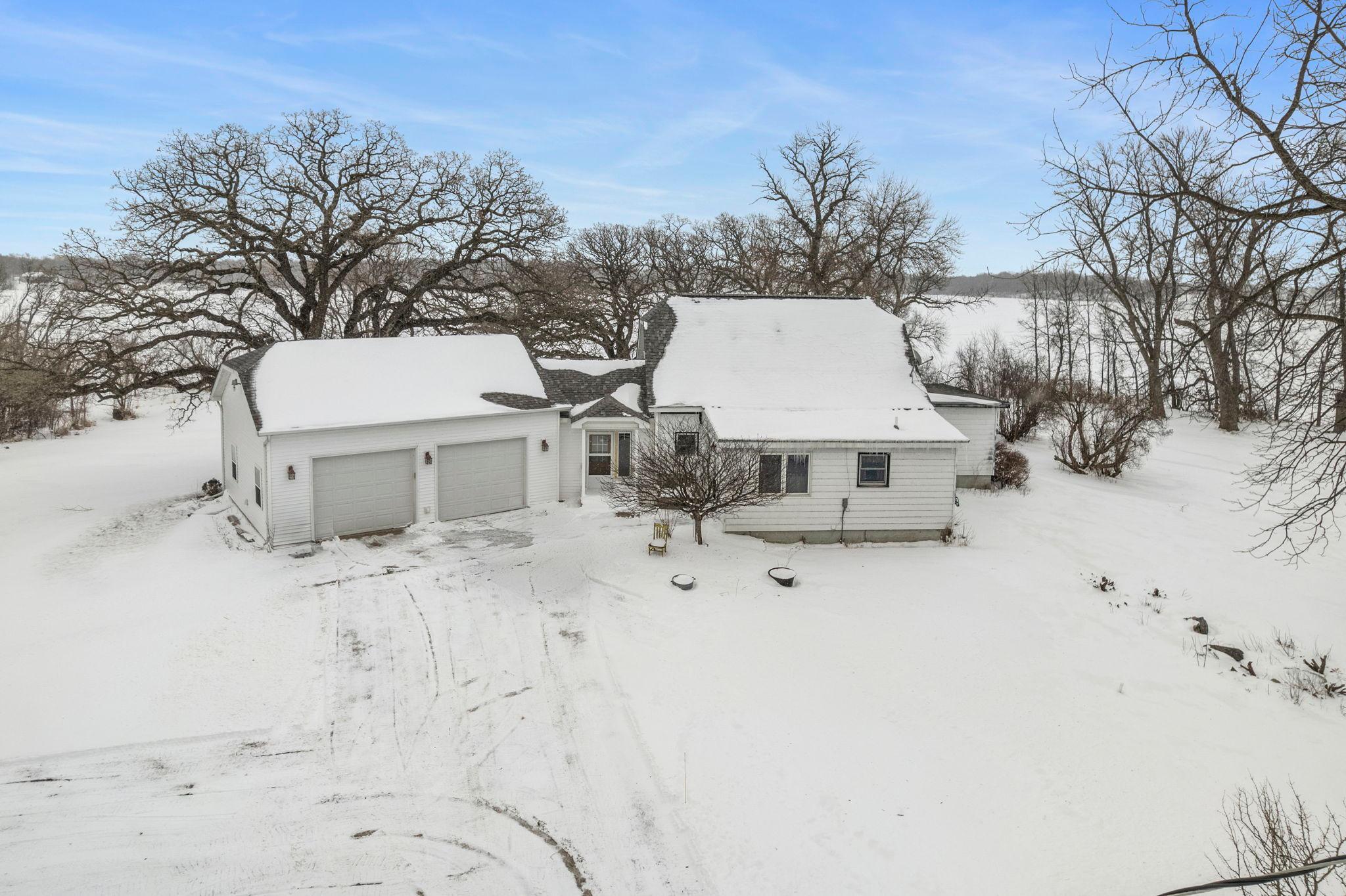 Homes for sale in Hutchinson, MN | 11742 Sunset Cir, Hutchinson, MN 55350 | MLS# 7030685