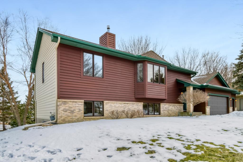 Homes for sale in Chaska, MN | 2658 Shadow Ln, Chaska, MN 55318 | MLS# 7030779