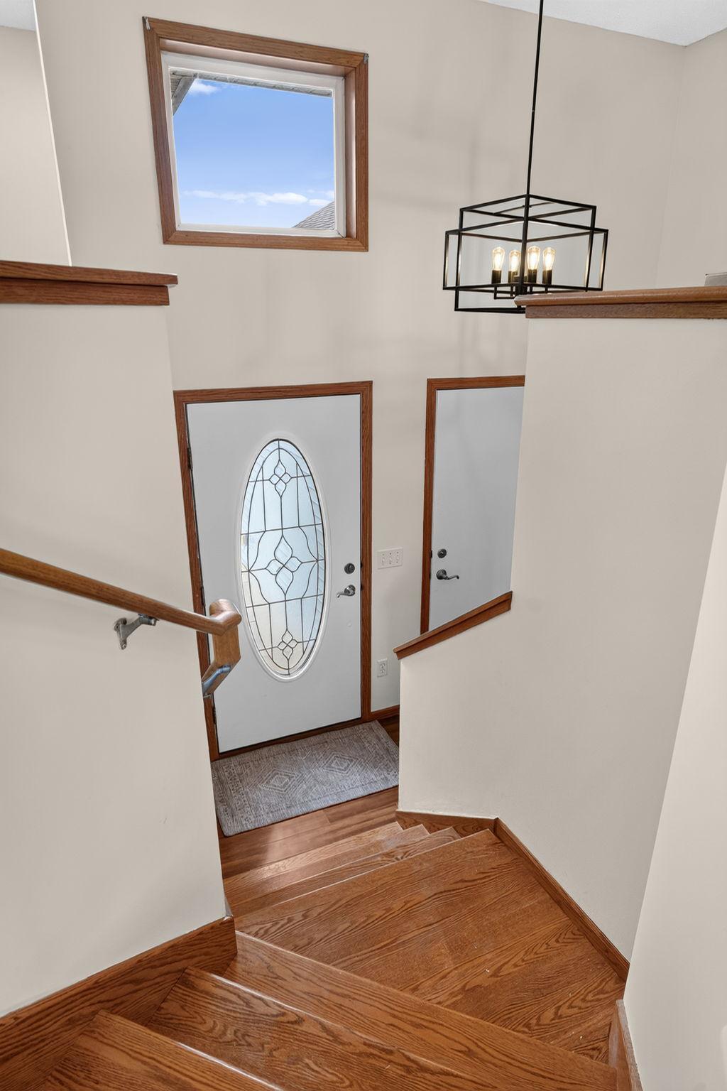 2nd image of 3020 Asarum Ct, Shakopee, MN 55379 | MLS# 7030798