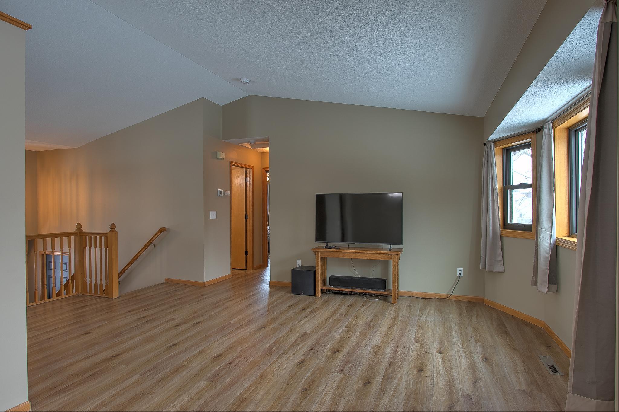 Homes for sale in Cambridge, MN | 1220 10Th Ave Se, Cambridge, MN 55008 | MLS# 7030840