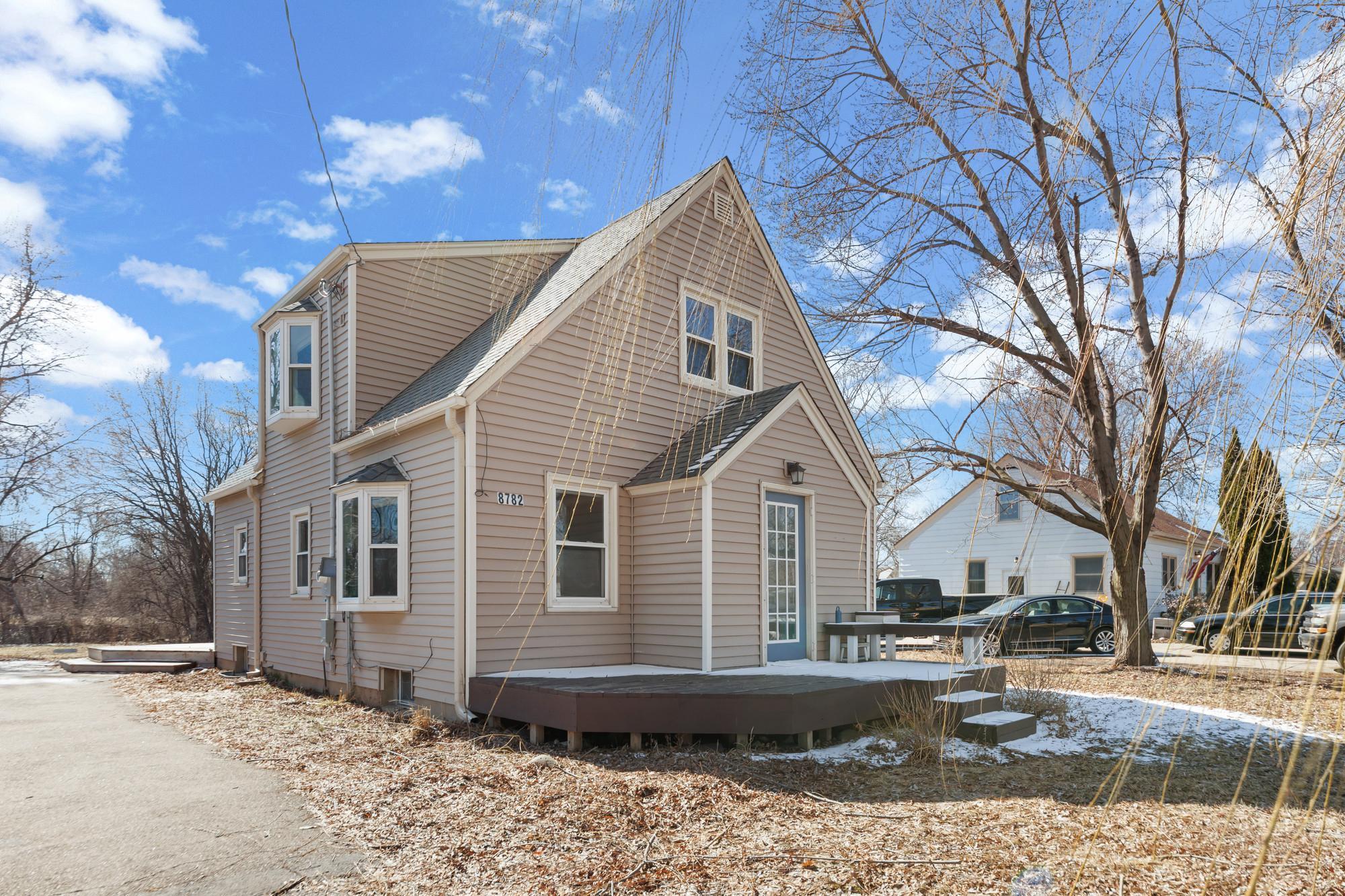 Homes for sale in Lakeville, MN | 8782 210Th St W, Lakeville, MN 55044 | MLS# 7031385