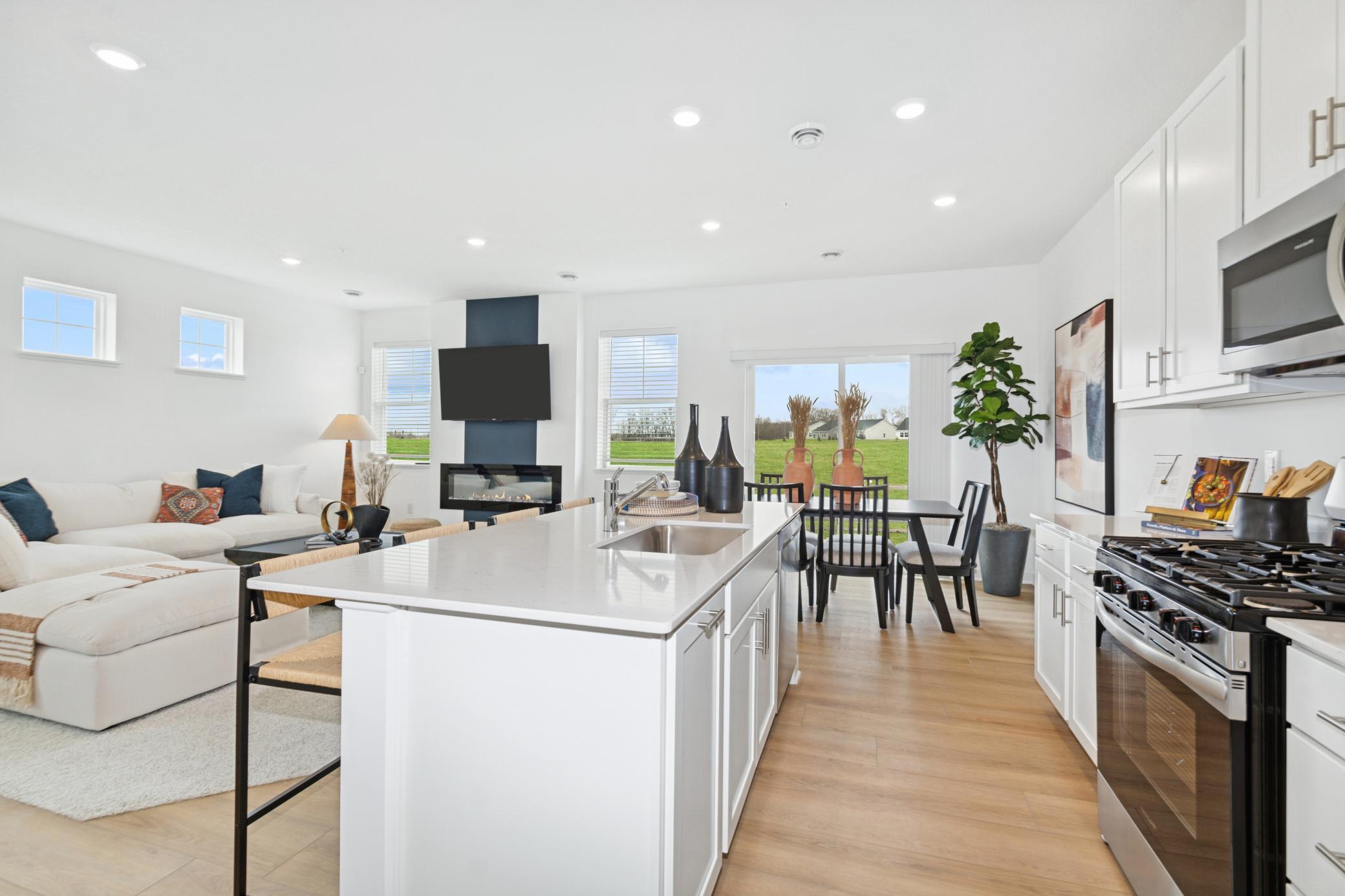 Homes for sale in Oakdale, MN | 4016 Hayward Ave N, Oakdale, MN 55128 | MLS# 7031616