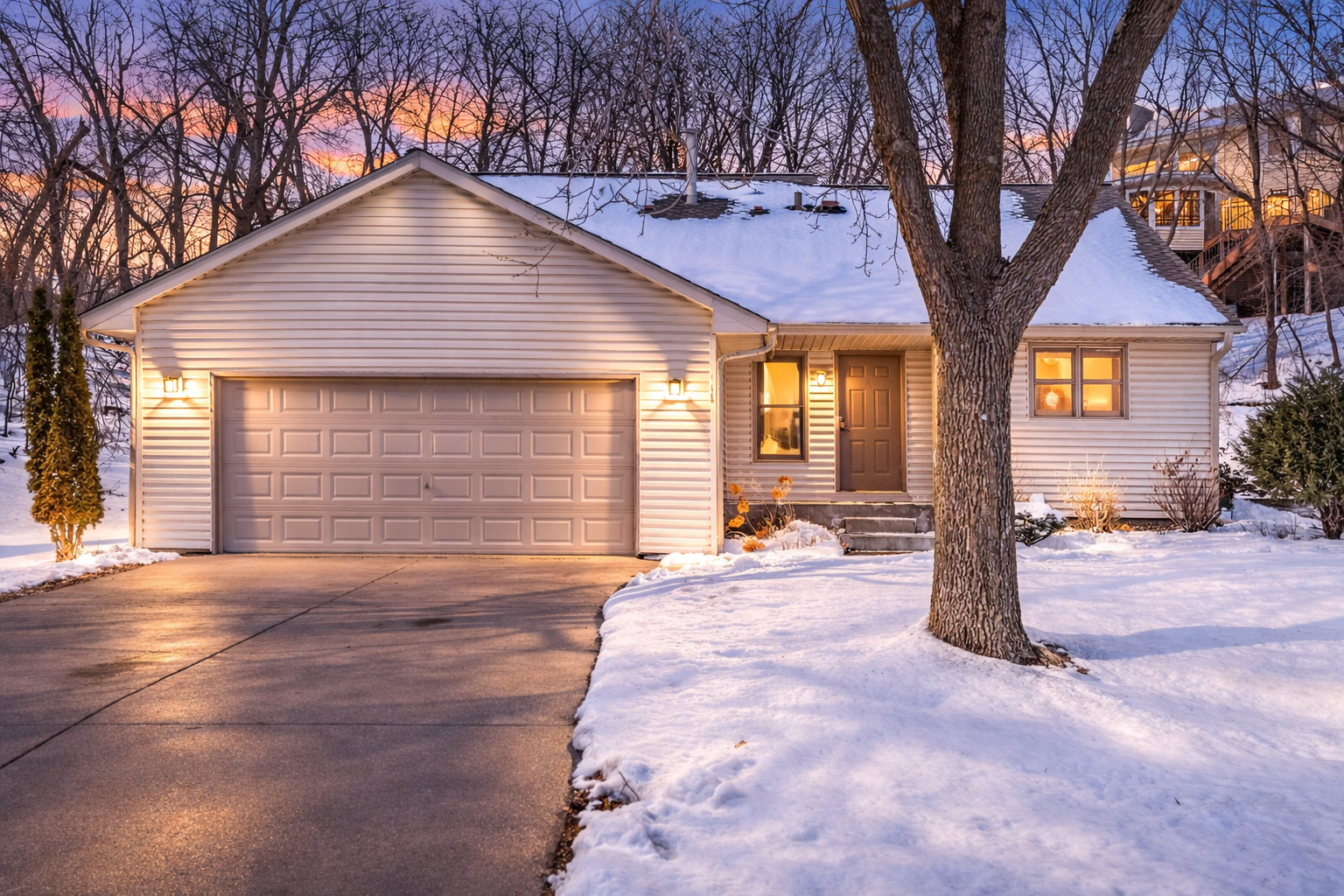 Homes for sale in Chanhassen, MN | 8136 Dakota Ln, Chanhassen, MN 55317 | MLS# 7031767