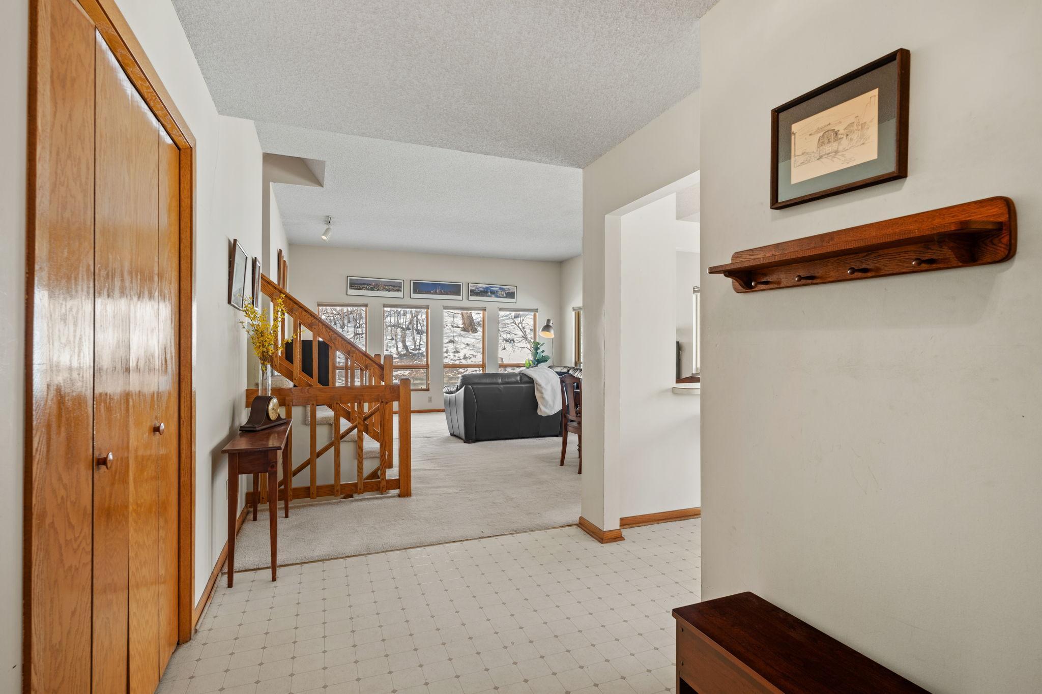 Homes for sale in Chanhassen, MN | 8136 Dakota Ln, Chanhassen, MN 55317 | MLS# 7031767