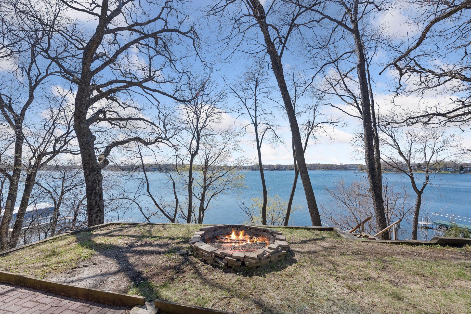 2nd image of 4877 Island View Dr, Mound, MN 55364 | MLS# 7032003