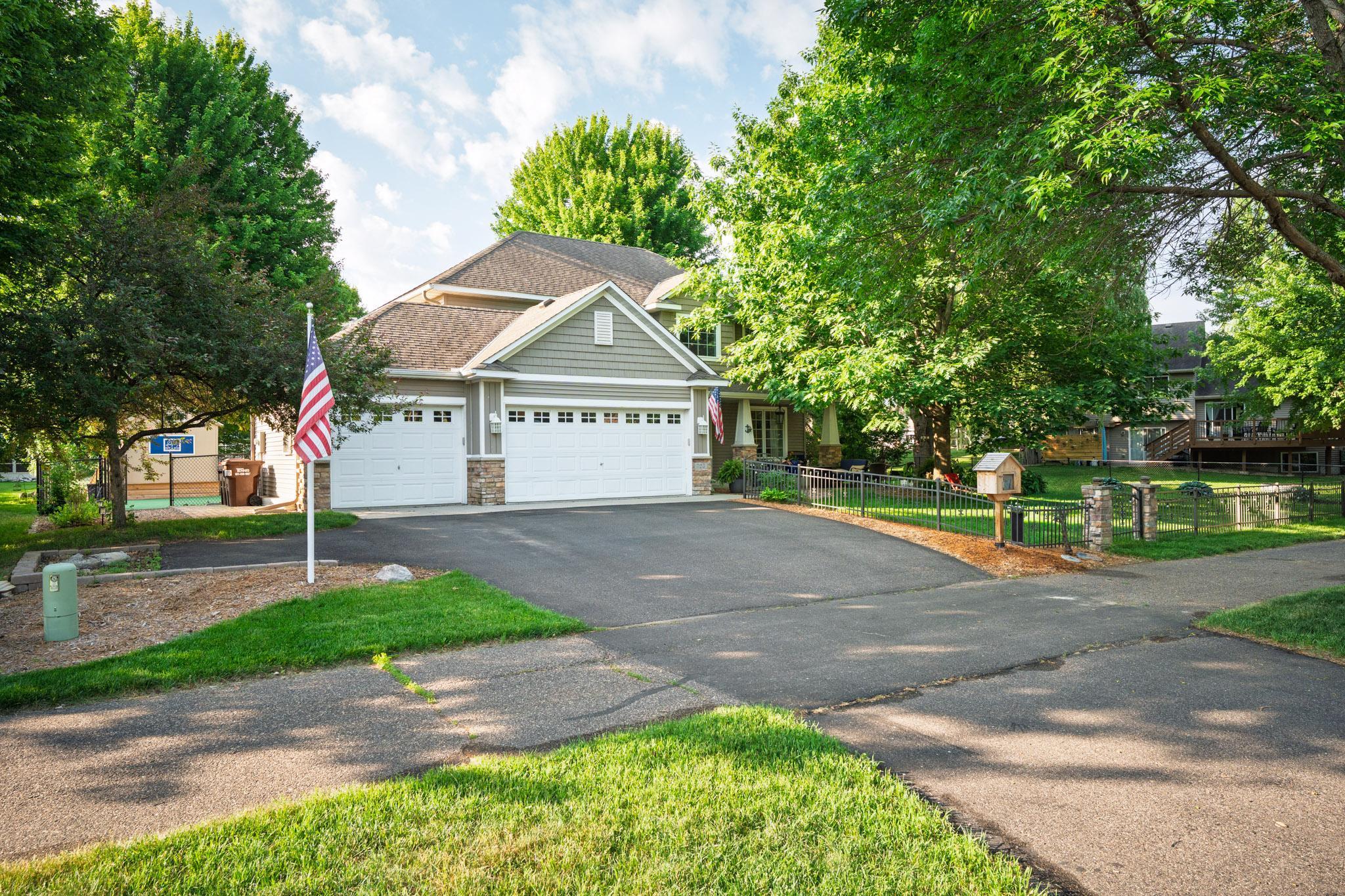 1st image of 723 36th St W, Hastings, MN 55033 | MLS# 7032213