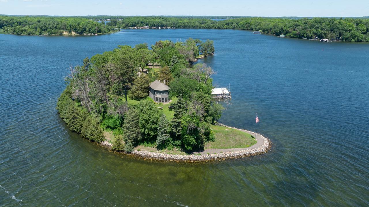 4th image of 1000 Gale Island, Excelsior, MN 55331 | MLS# 7032563