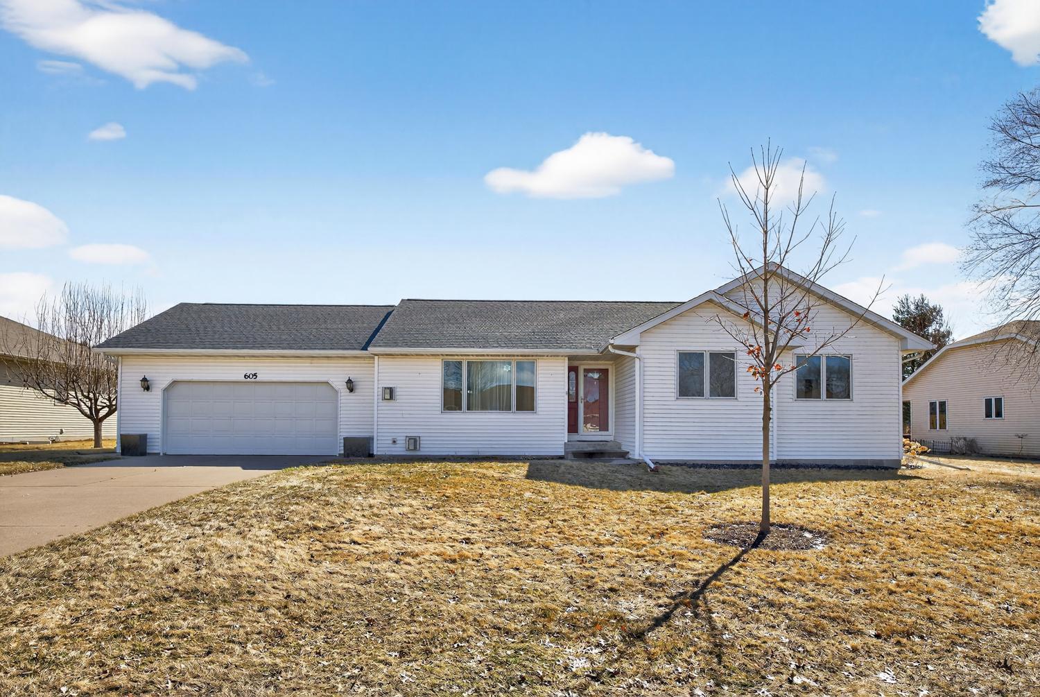 Homes for sale in Lake City, MN | 605 Willers Ct, Lake City, MN 55041 | MLS# 7032815