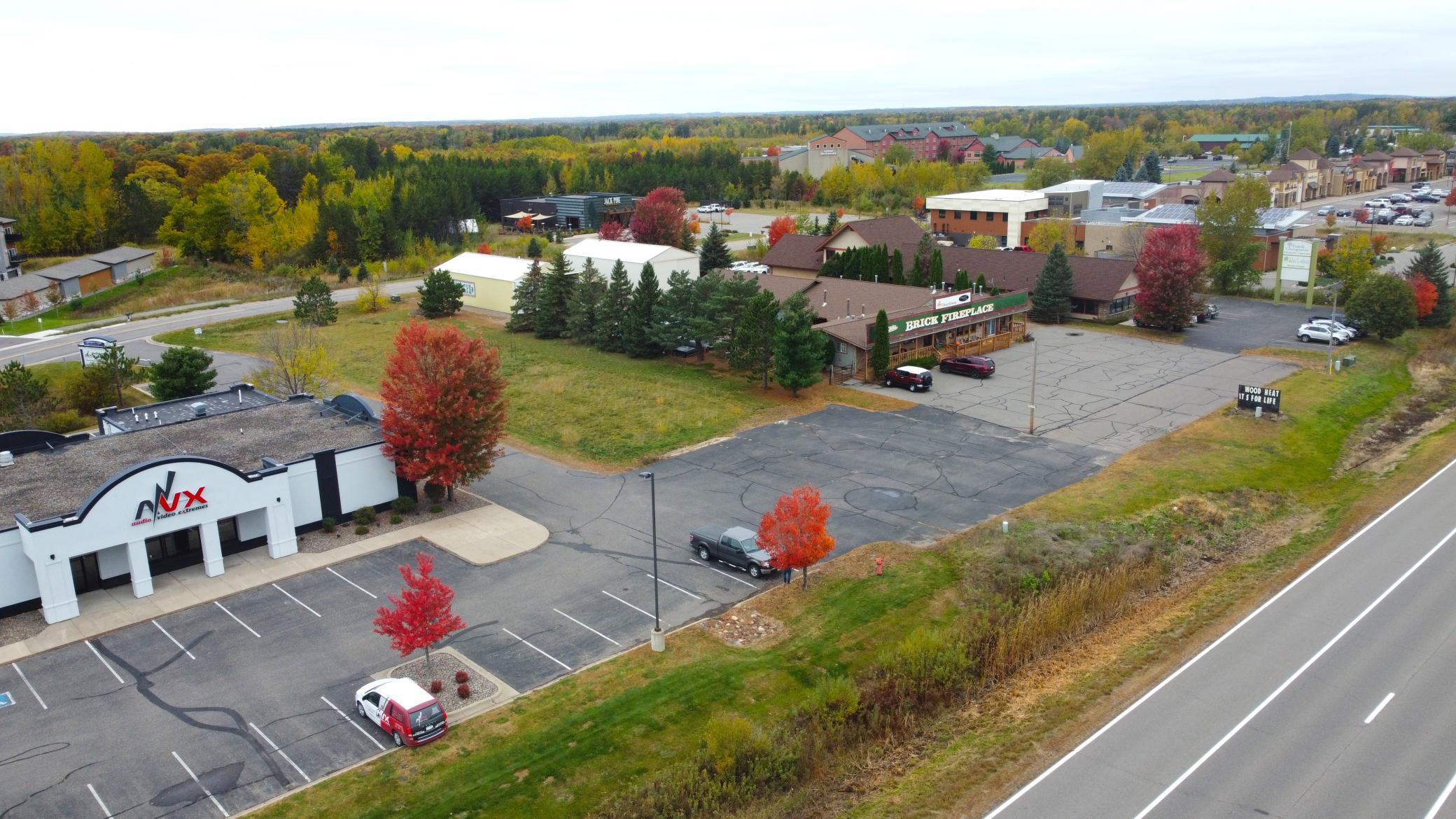 3rd image of 15537 Edgewood Dr, Brainerd, MN 56401 | MLS# 7032862