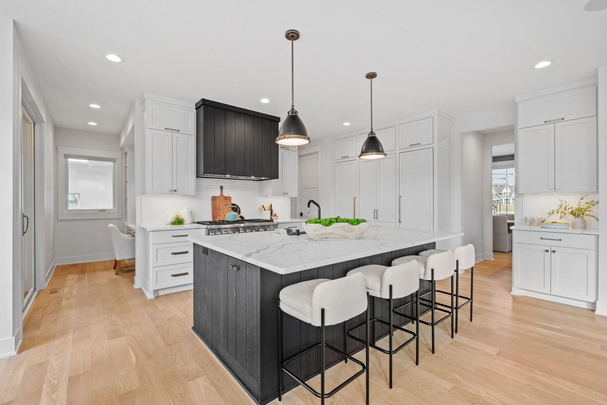 Homes for sale in Medina, MN | 769 Woodland Hill Ct, Medina, MN 55340 | MLS# 7033168