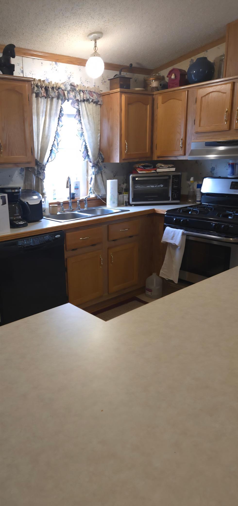 Homes for sale in Mankato, MN | 621 E Shakespeare Ave, Mankato, MN 56001 | MLS# 7033582