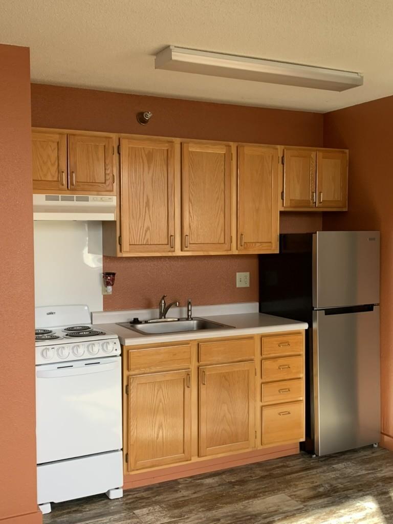 Homes for sale in Trimont, MN | 31 Chestnut St E #4, Trimont, MN 56176 | MLS# 7033813