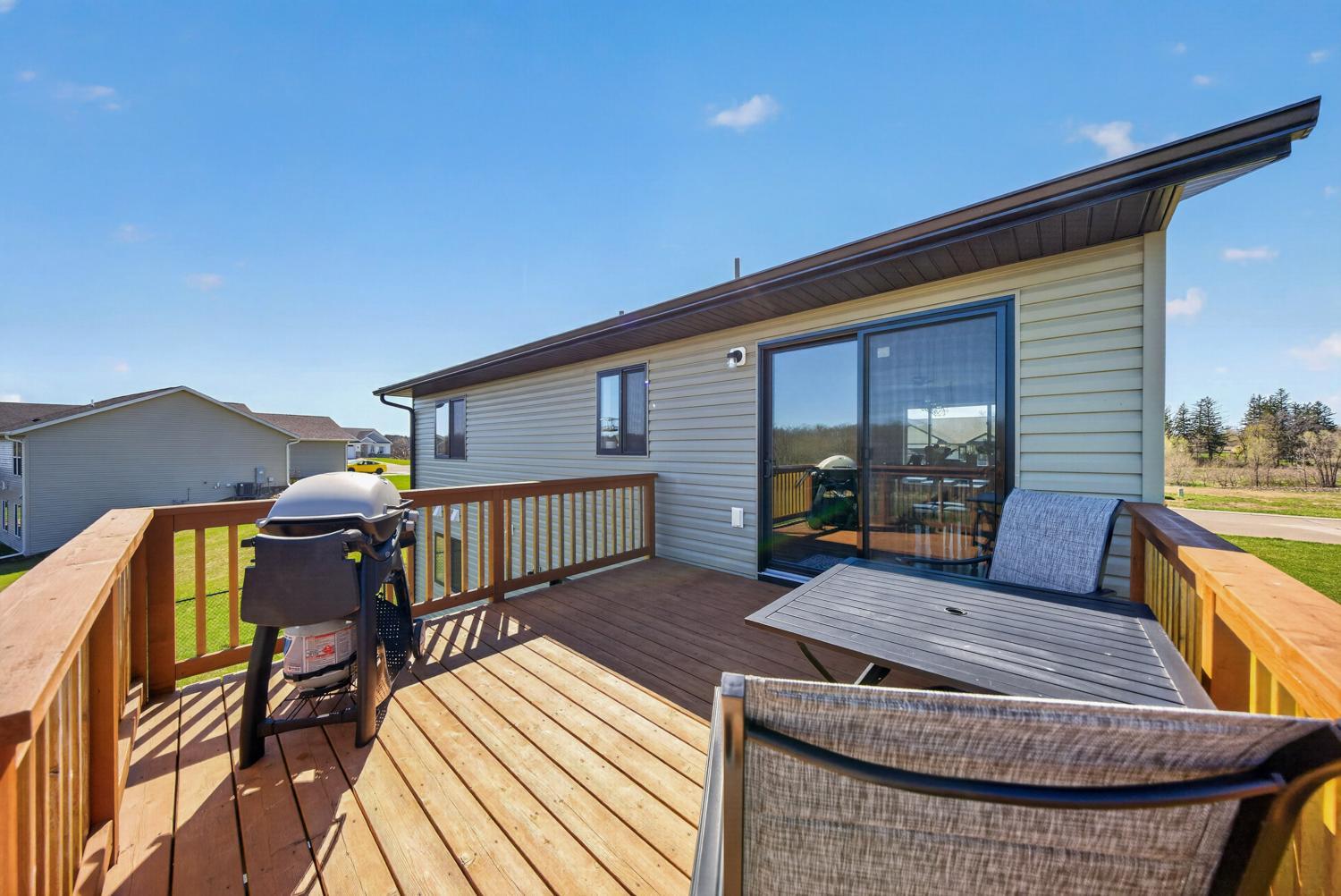 18th image of 1051 3rd St, Wanamingo, MN 55983 | MLS# 7034202