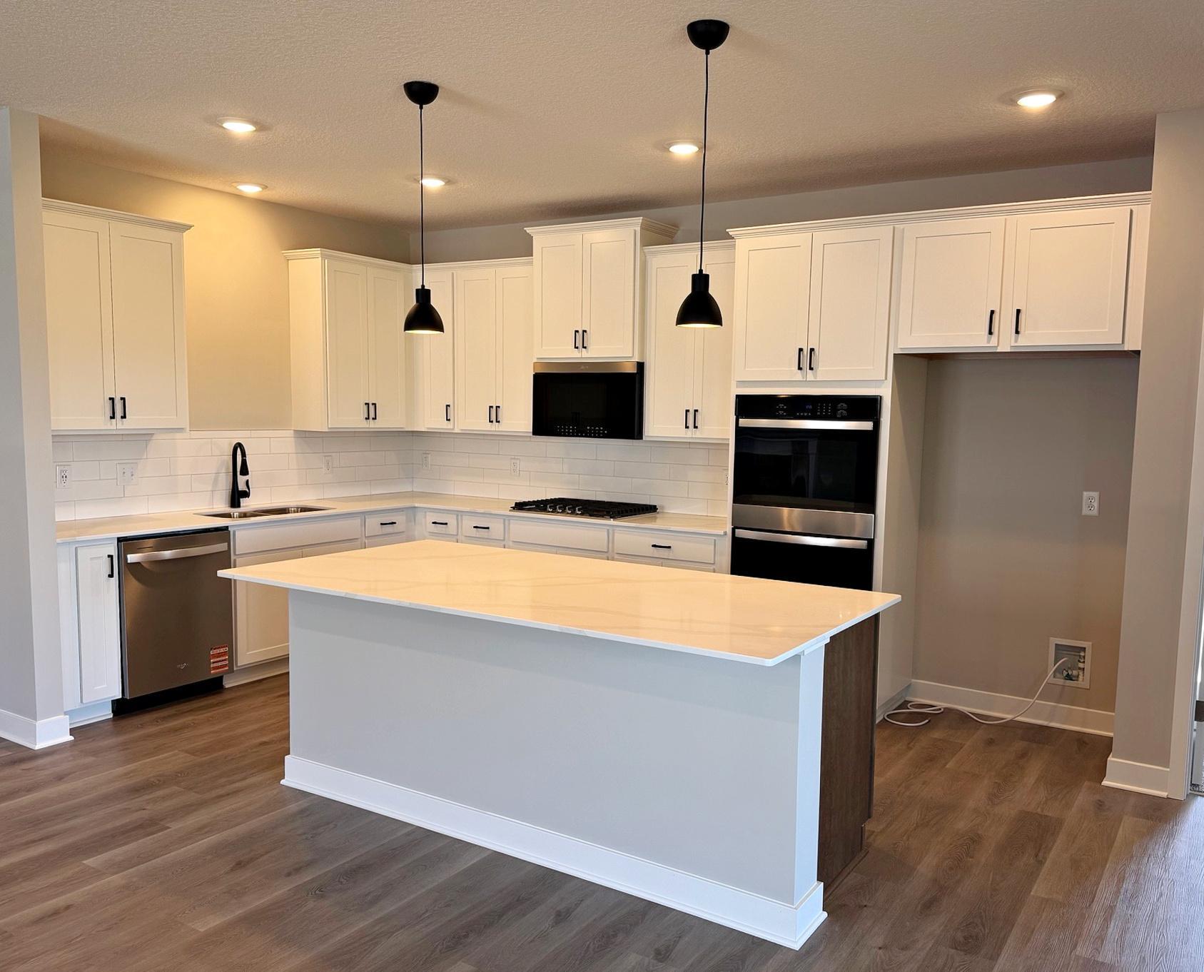 2nd image of 23863 Ashbury Dr, Rogers, MN 55374 | MLS# 7034267