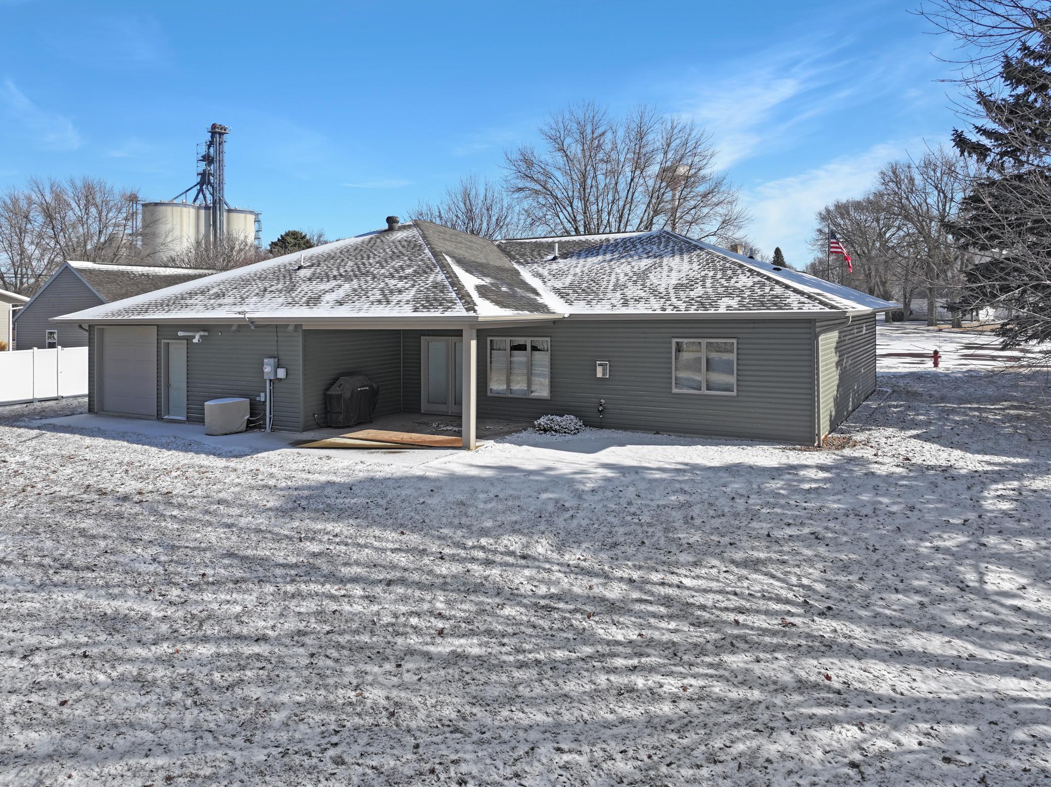 Homes for sale in Lake Wilson, MN | 431 Elizabeth Ave, Lake Wilson, MN 56151 | MLS# 7034407
