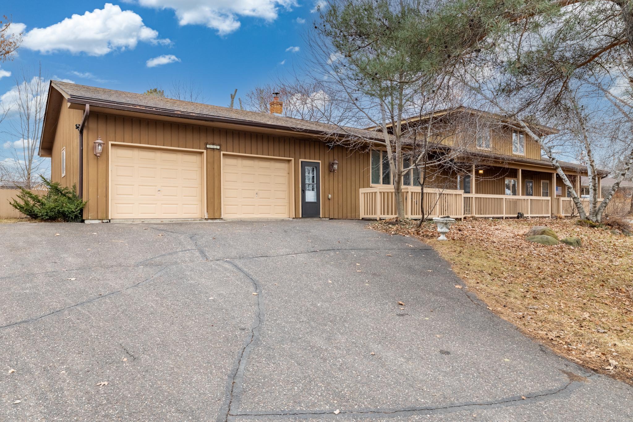 Homes for sale in Vadnais Heights, MN | 4497 S Oak Leaf Ct, Vadnais Heights, MN 55127 | MLS# 7034439