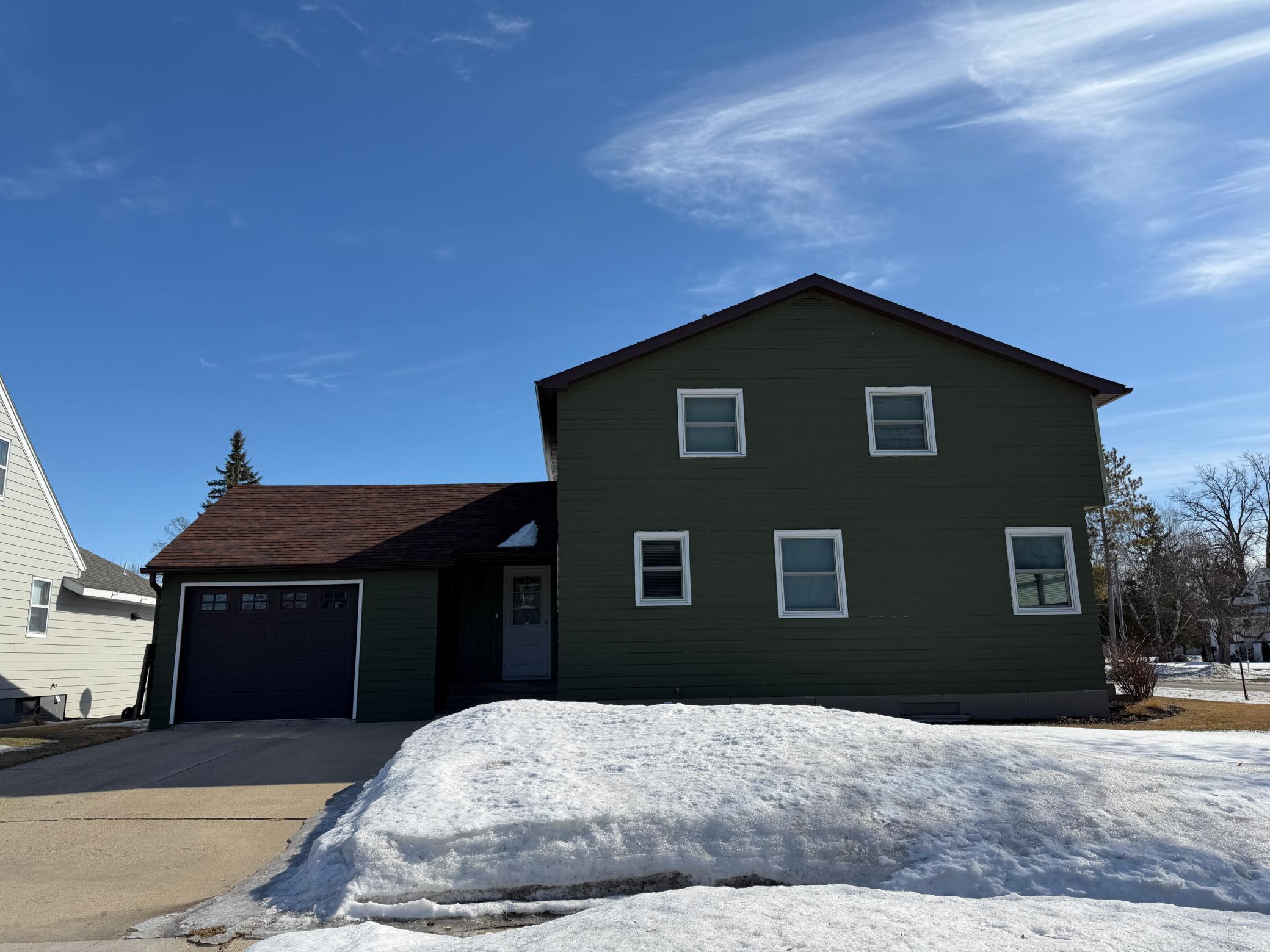 Homes for sale in Roseau, MN | 401 Center St E, Roseau, MN 56751 | MLS# 7034447