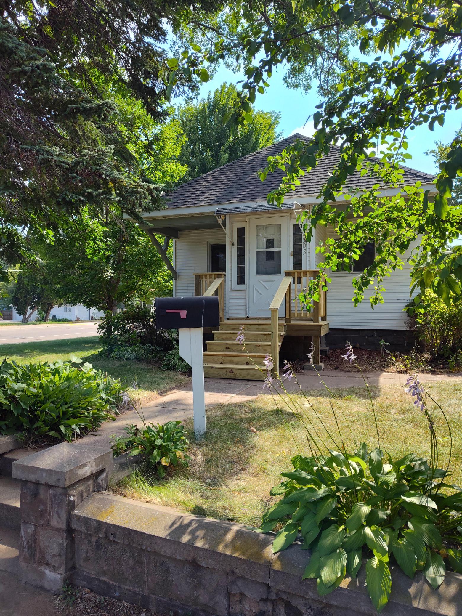 1st image of 503 Franklin Ave, Crosby, MN 56441 | MLS# 7034529