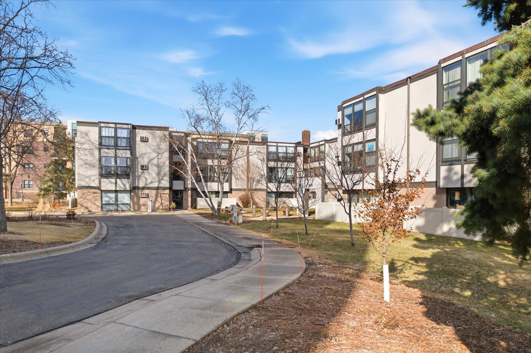 Homes for sale in Saint Louis Park, MN | 4530 Park Commons Dr #119, Saint Louis Park, MN 55416 | MLS# 7034594