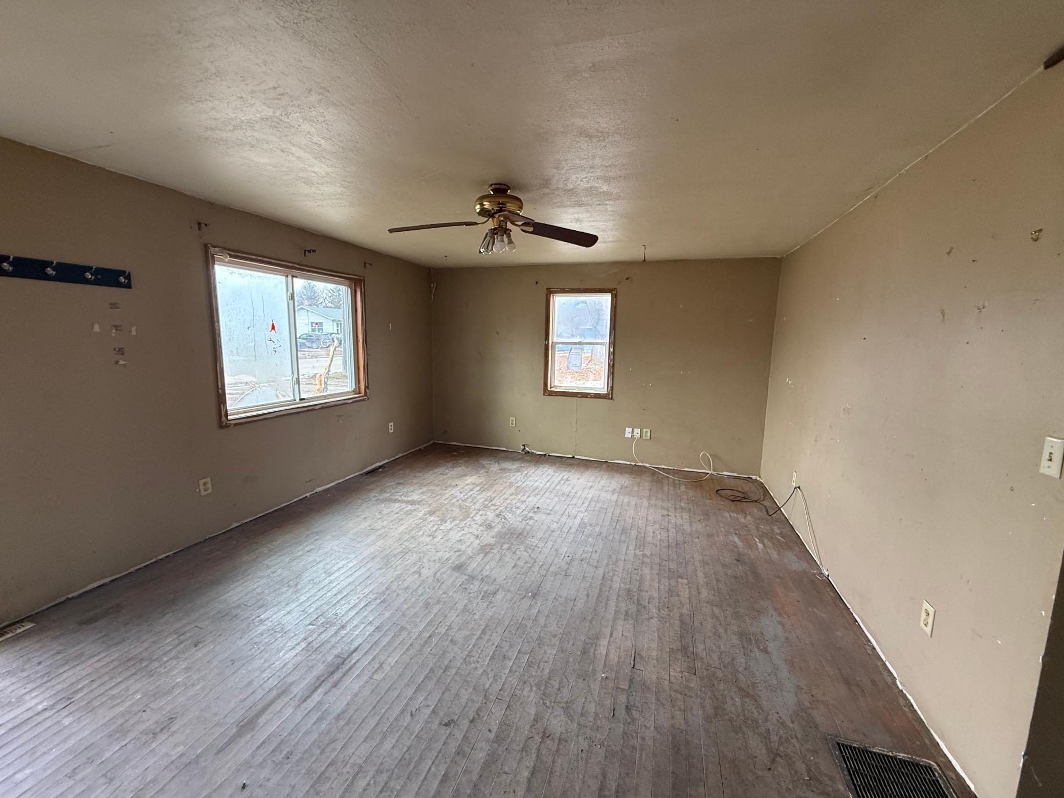 Homes for sale in Mahnomen, MN | 516 W Minnesota Ave, Mahnomen, MN 56557 | MLS# 7034668