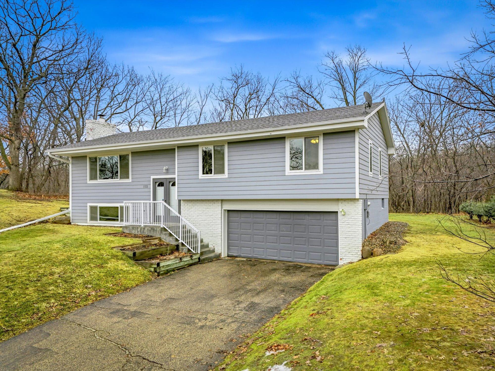 Homes for sale in Apple Valley, MN | 112 Pony Ln E, Apple Valley, MN 55124 | MLS# 7035204