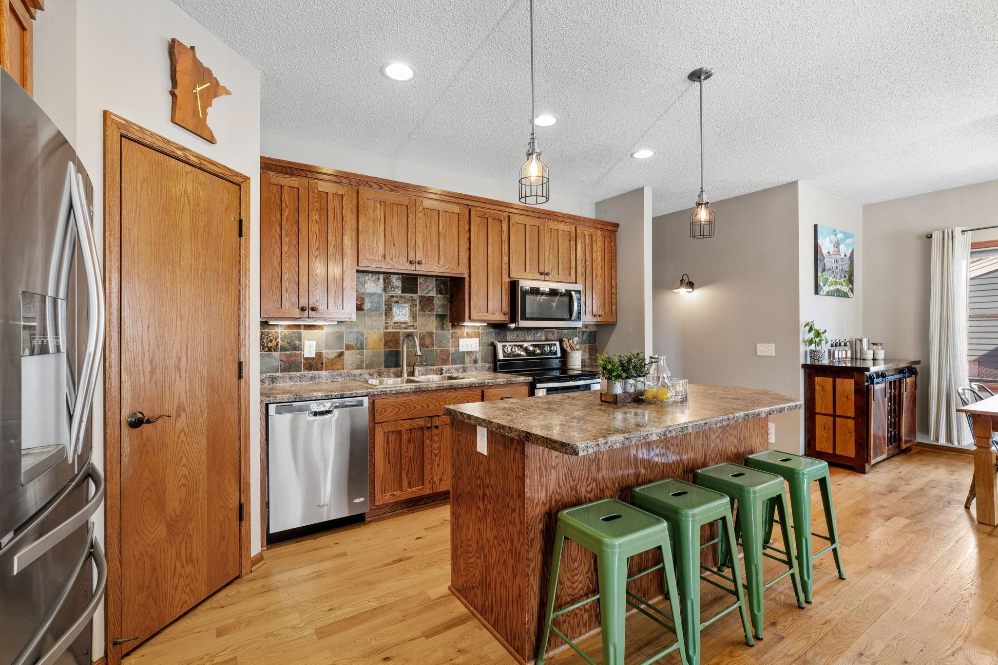 Homes for sale in Albertville, MN | 11614 Laketowne Vw, Albertville, MN 55301 | MLS# 7035242