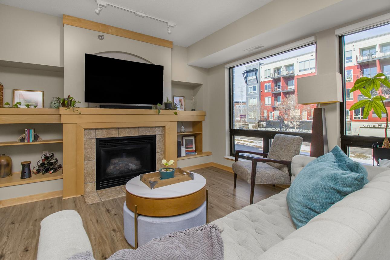 2nd image of 256 Spring St #120, Saint Paul, MN 55102 | MLS# 7035382