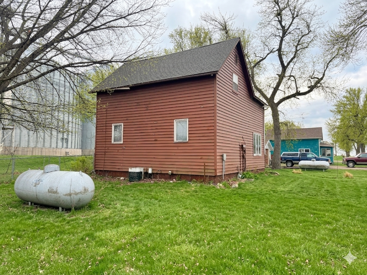 4th image of 107 S Buckingham St, Hardwick, MN 56134 | MLS# 7035556