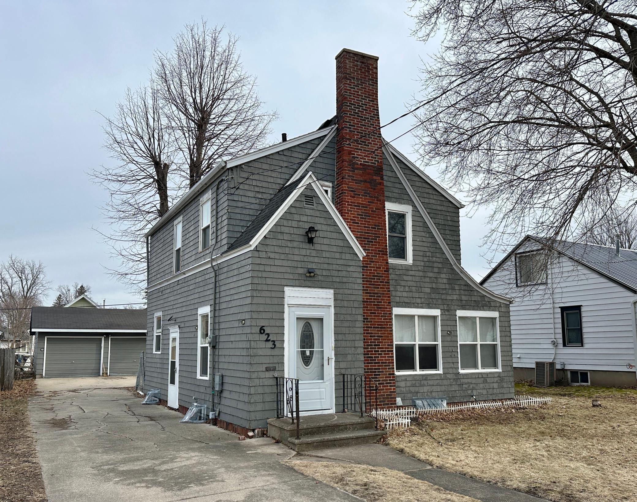 Homes for sale in Albert Lea, MN | 623 E 6th St, Albert Lea, MN 56007 | MLS# 7035623