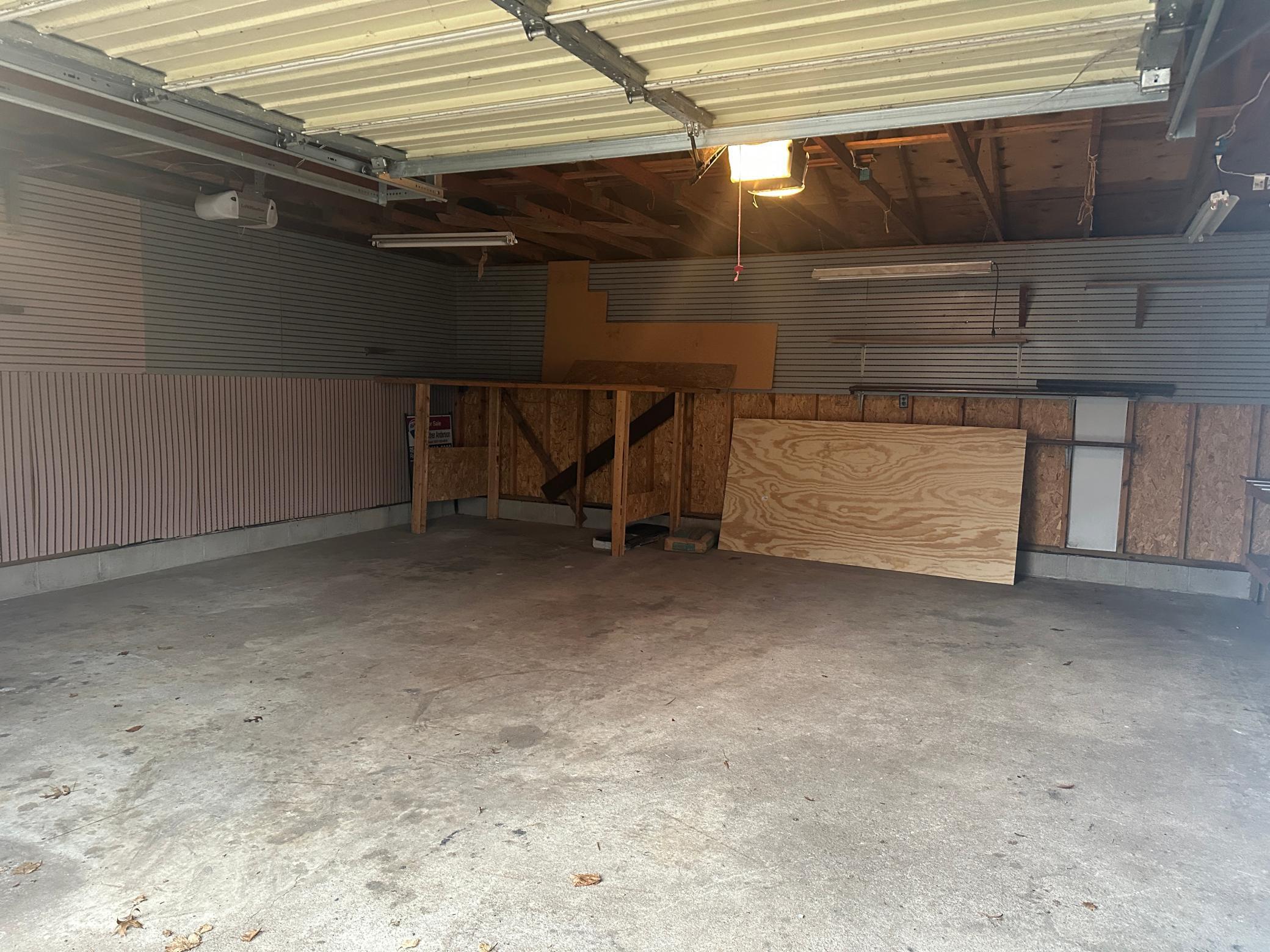 Homes for sale in Albert Lea, MN | 623 E 6Th St, Albert Lea, MN 56007 | MLS# 7035623