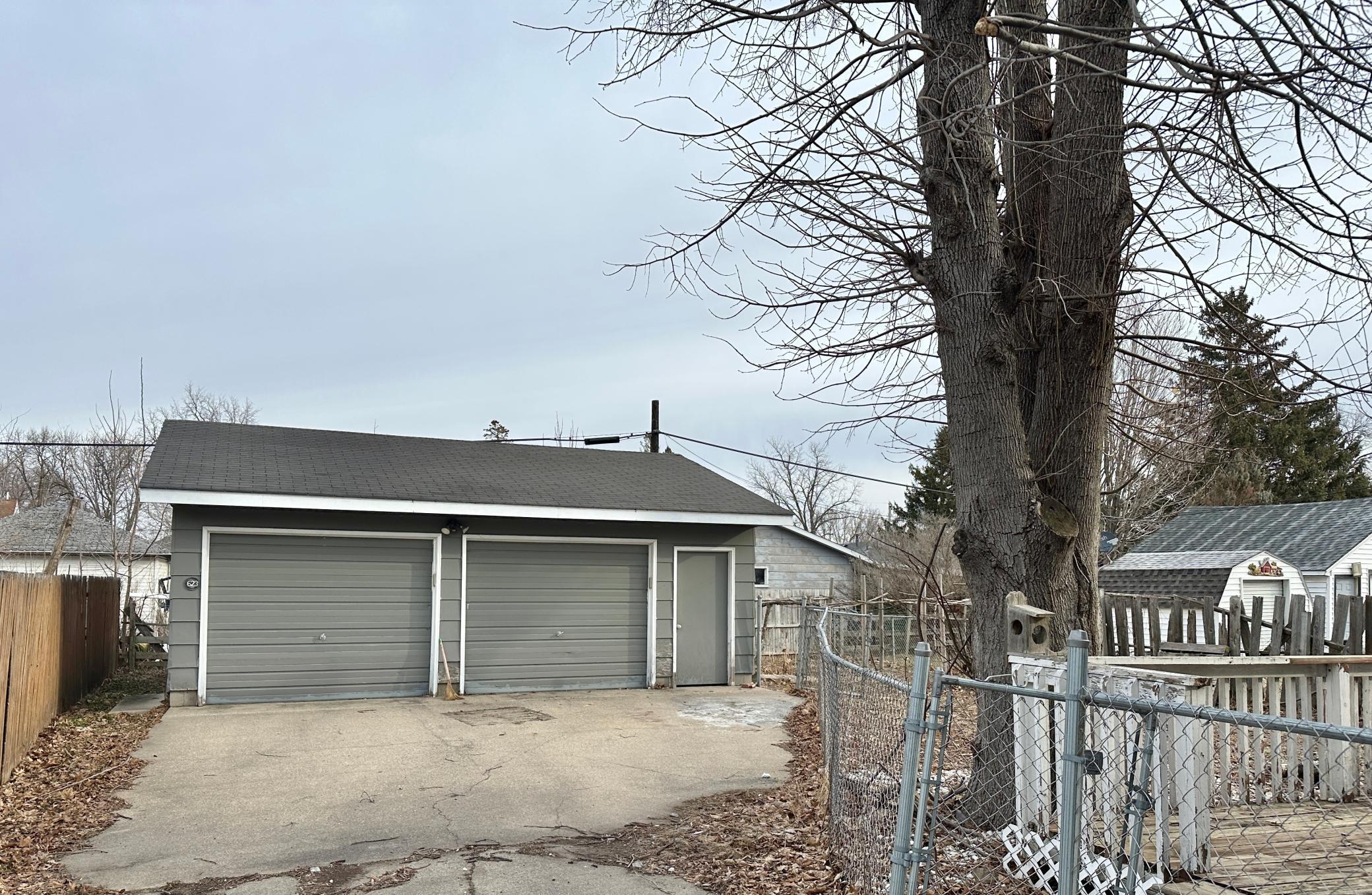 Homes for sale in Albert Lea, MN | 623 E 6Th St, Albert Lea, MN 56007 | MLS# 7035623