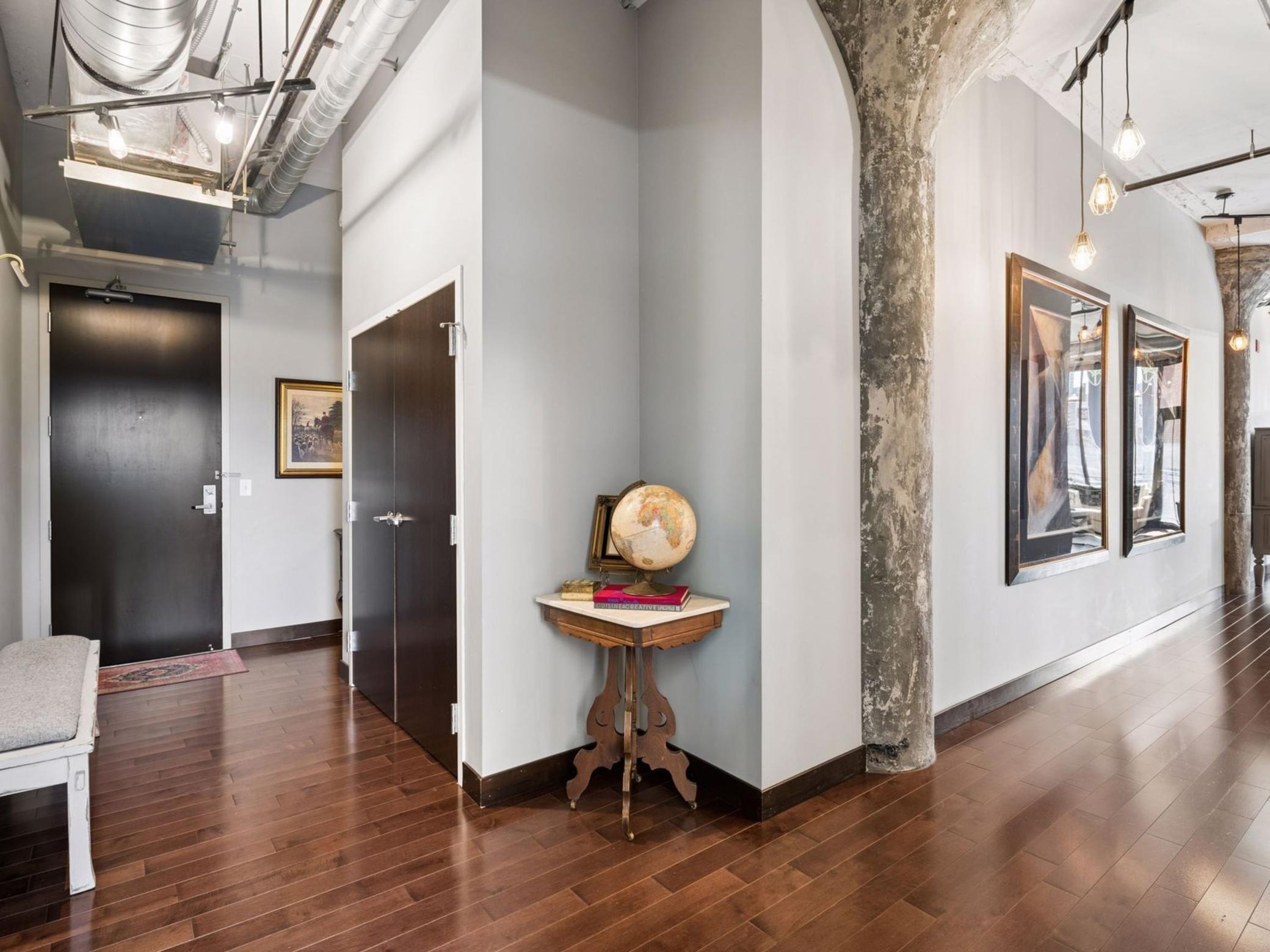 3rd image of 618 Washington Ave N #301, Minneapolis, MN 55401 | MLS# 7035847