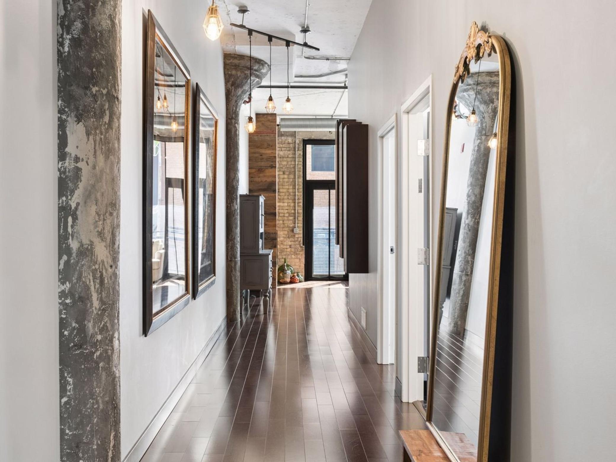2nd image of 618 Washington Ave N #301, Minneapolis, MN 55401 | MLS# 7035847