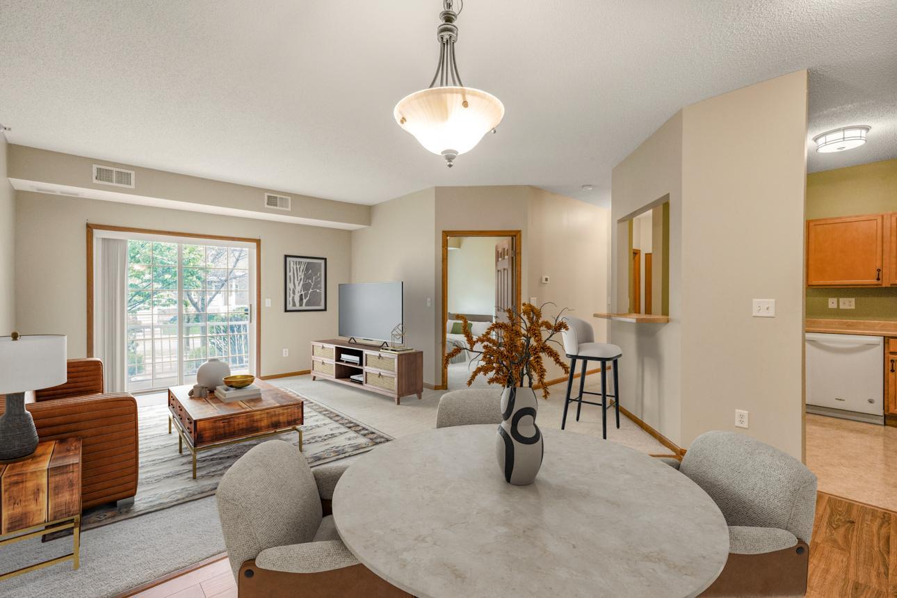 2nd image of 114200 Hundertmark Rd #110, Chaska, MN 55318 | MLS# 7035883