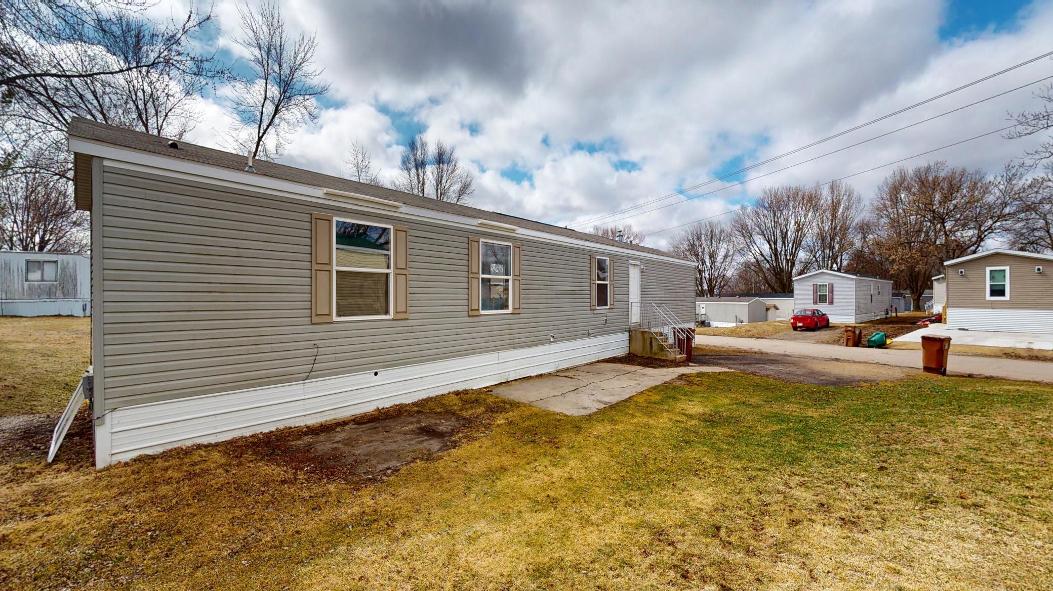 Homes for sale in Albert Lea, MN | 2310 Ethel Ave, Albert Lea, MN 56007 | MLS# 7035914