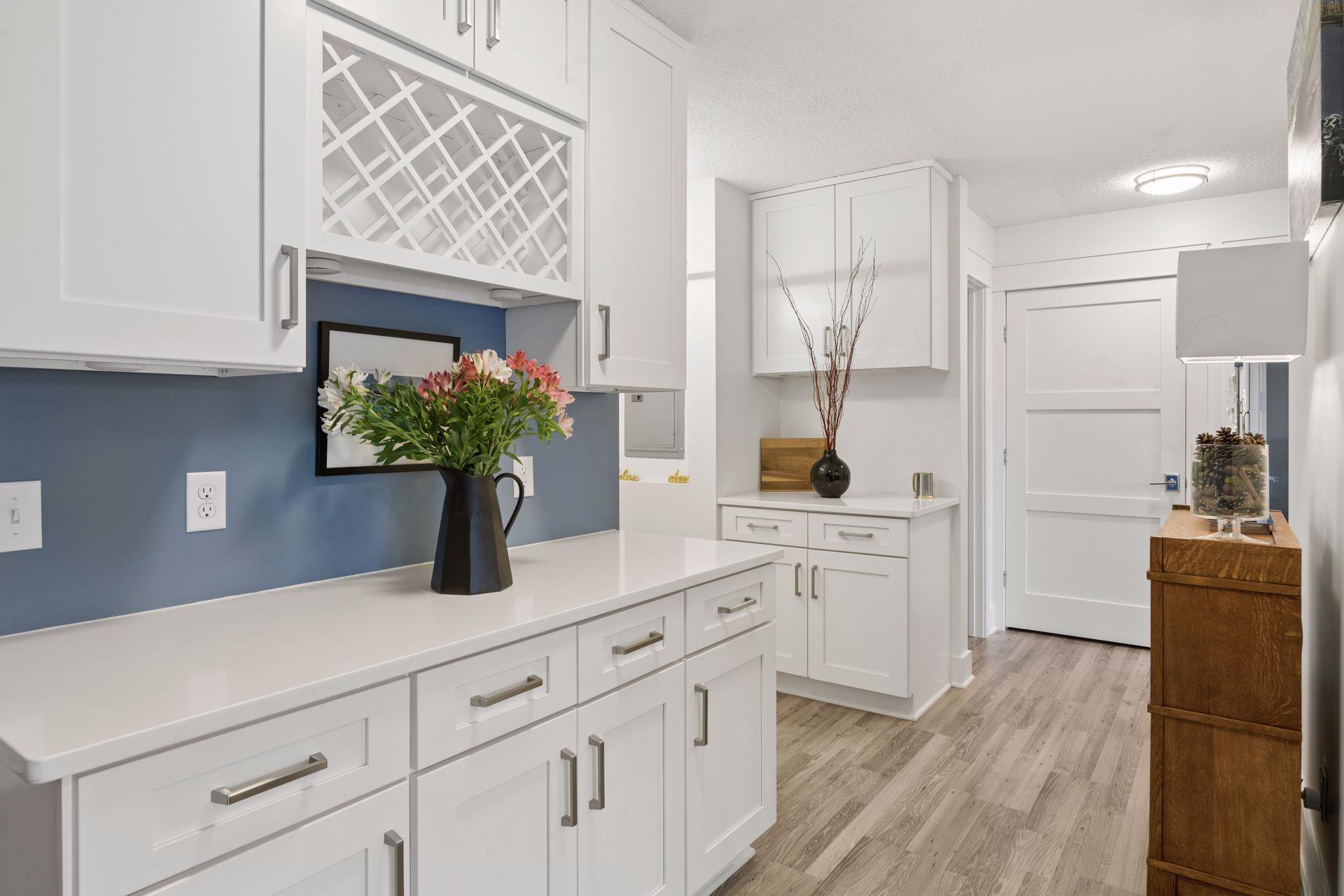 Homes for sale in Minnetonka, MN | 10401 Cedar Lake Rd #410, Minnetonka, MN 55305 | MLS# 7035933