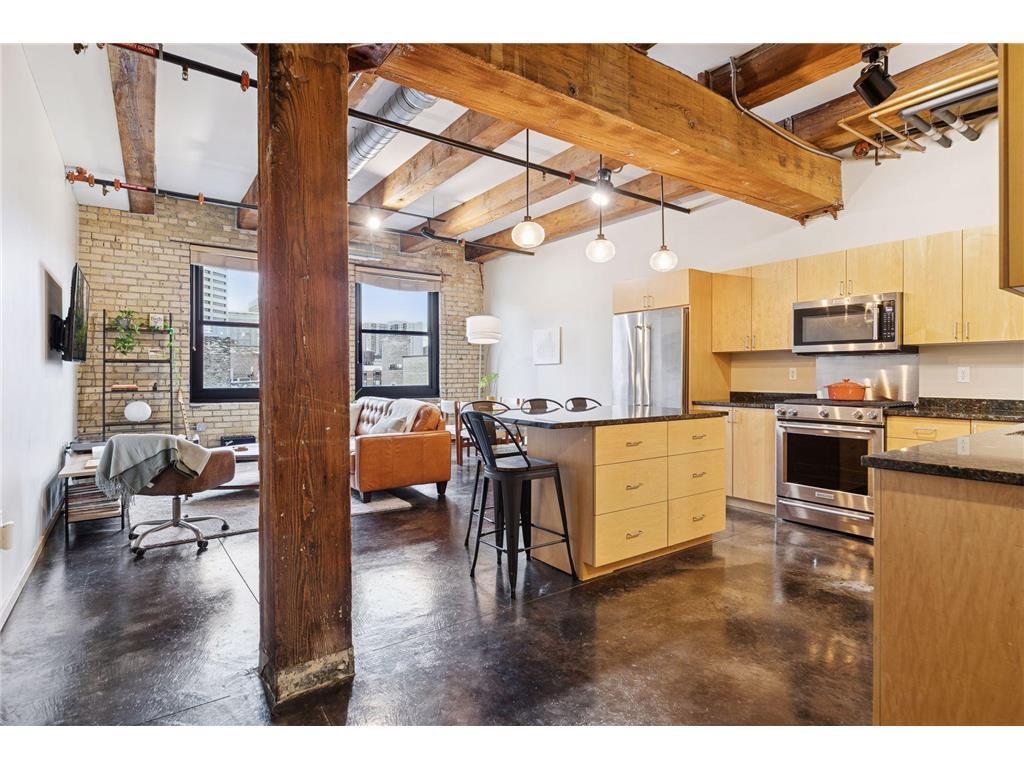 1st image of 406 Wacouta St #609, Saint Paul, MN 55101 | MLS# 7036152