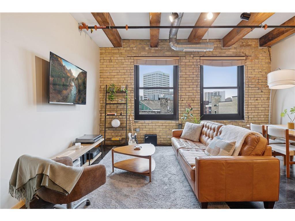 2nd image of 406 Wacouta St #609, Saint Paul, MN 55101 | MLS# 7036152