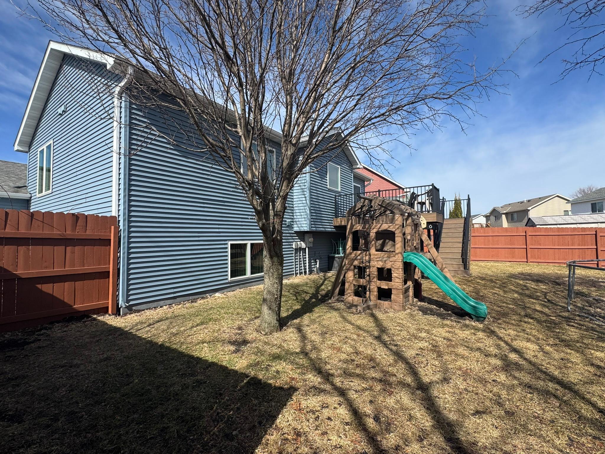 Homes for sale in North Mankato, MN | 10 Juneau Ct, North Mankato, MN 56003 | MLS# 7036198