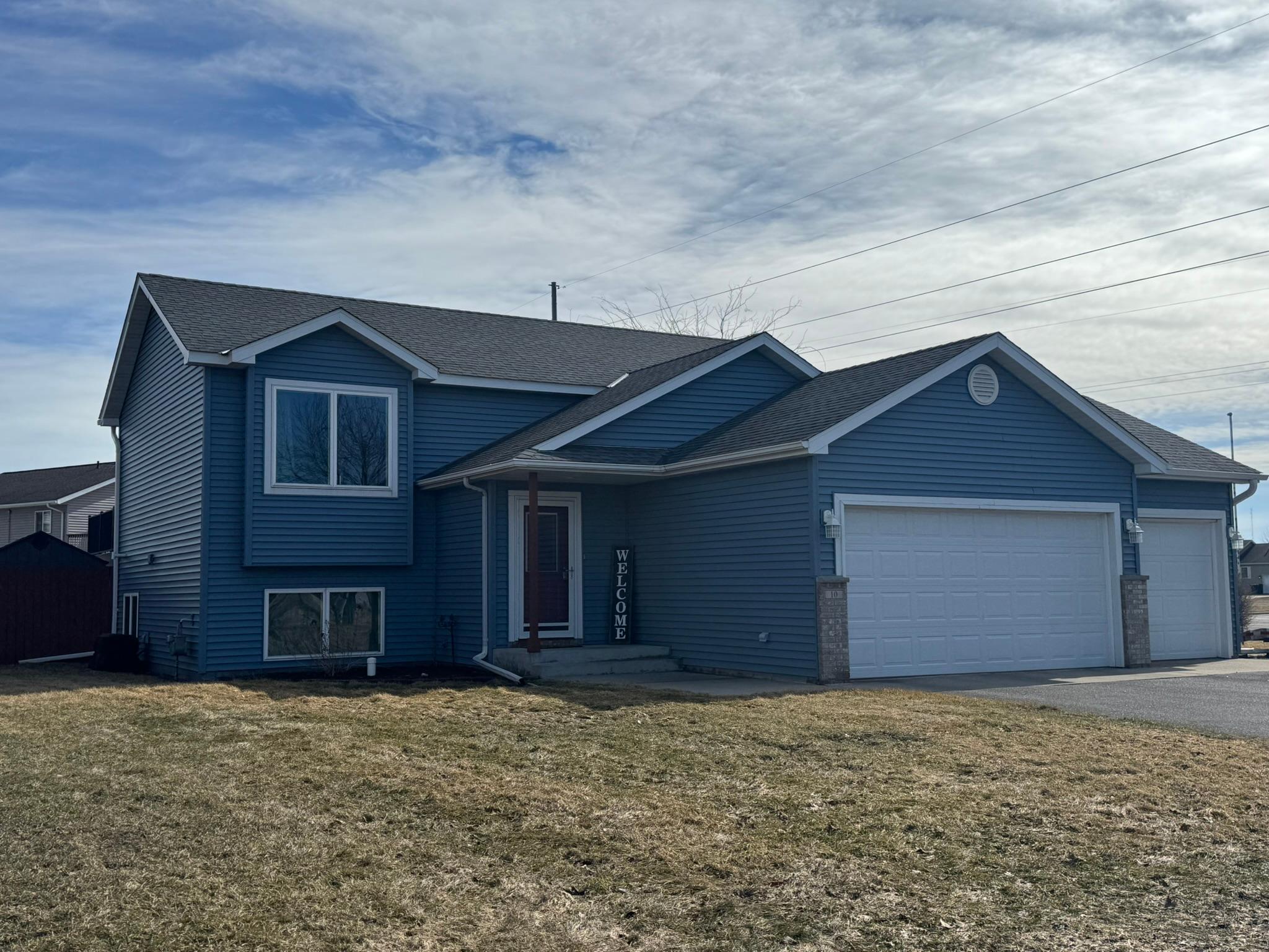 Homes for sale in North Mankato, MN | 10 Juneau Ct, North Mankato, MN 56003 | MLS# 7036198