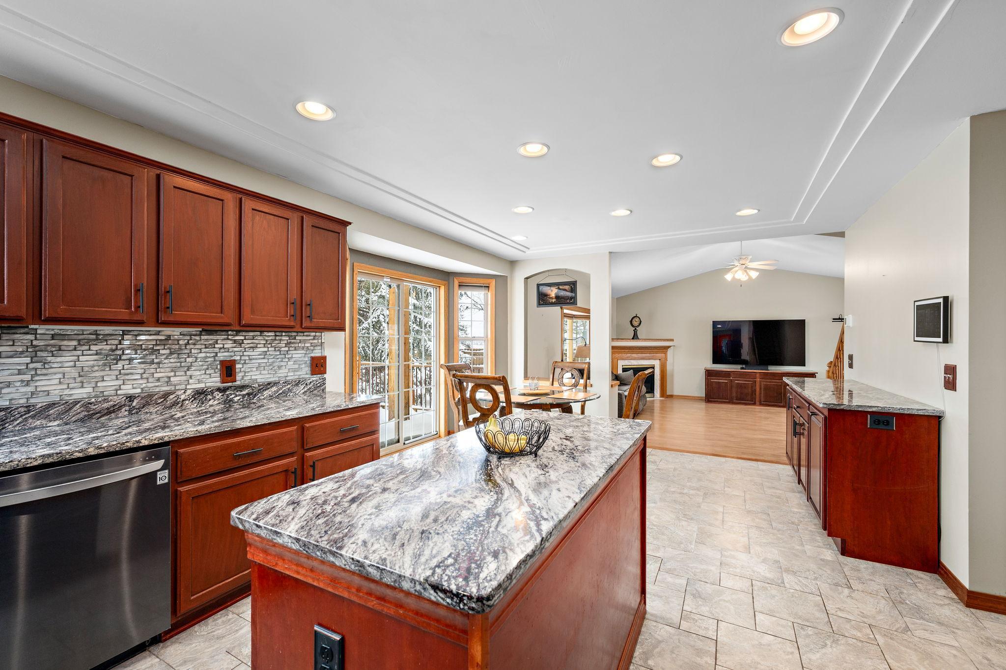 Homes for sale in Waconia, MN | 1156 Pond Curv, Waconia, MN 55387 | MLS# 7036347